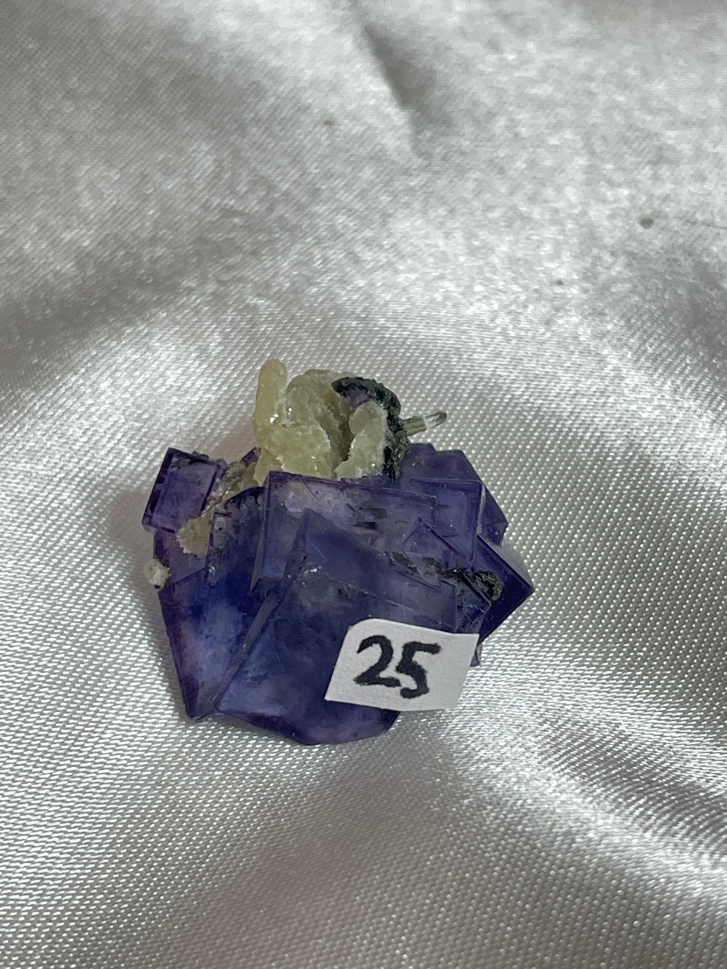 Yaogangxian Fluorite